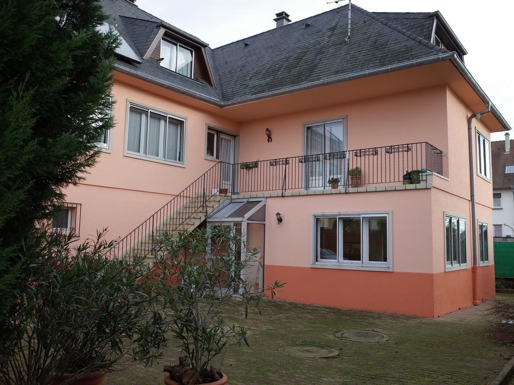 Maison De Jeanne 伊斯术 外观 照片